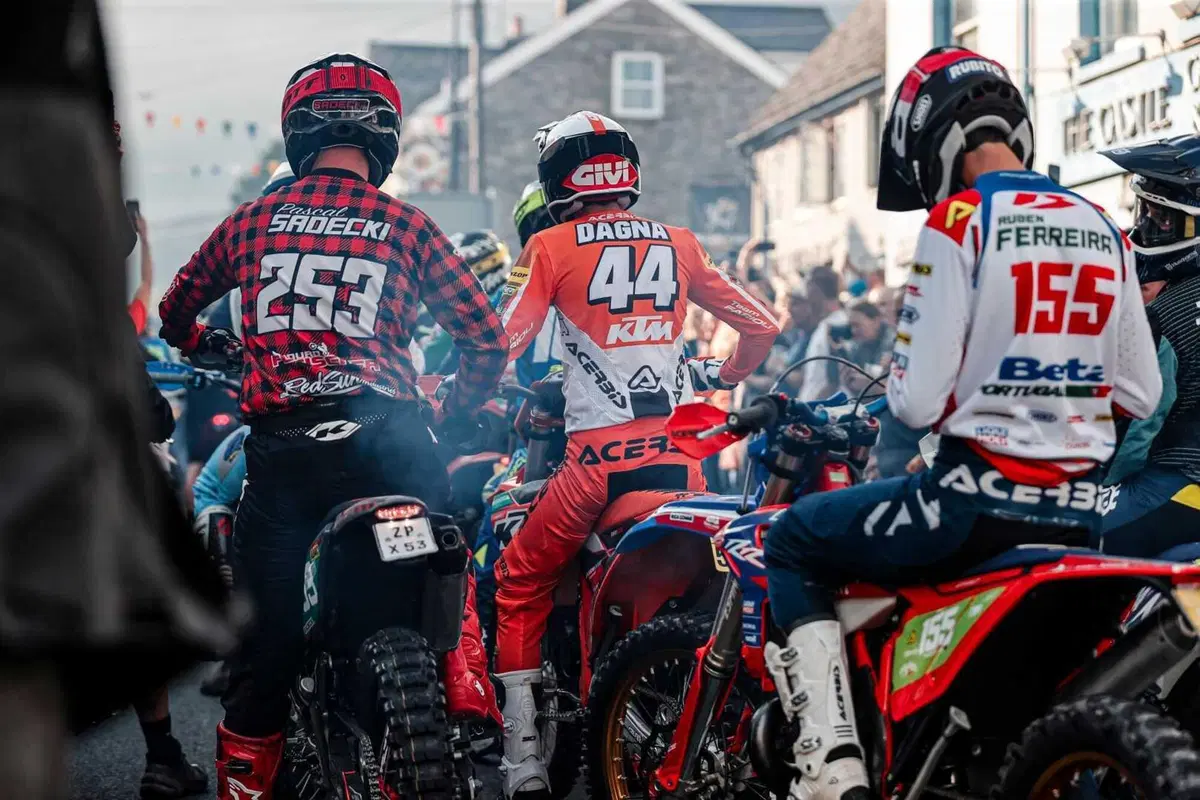 EnduroGP25 #4 Galles D1. Josep Garcia, KTM, dominatore solitario [VIDEO] (9)