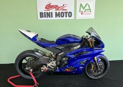 Yamaha YZF R6 (2006 - 07) usata