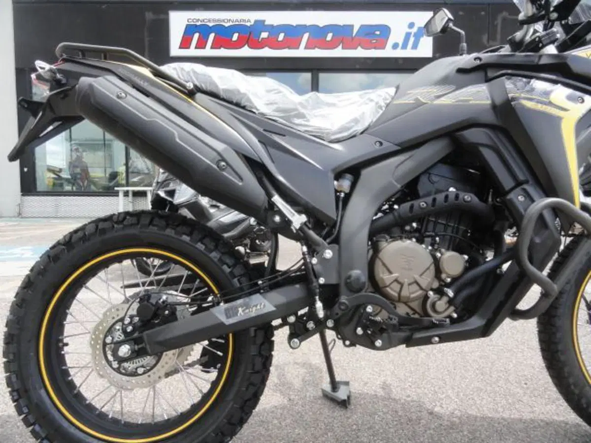 Voge Valico 300 Rally (2022 - 26) (9)