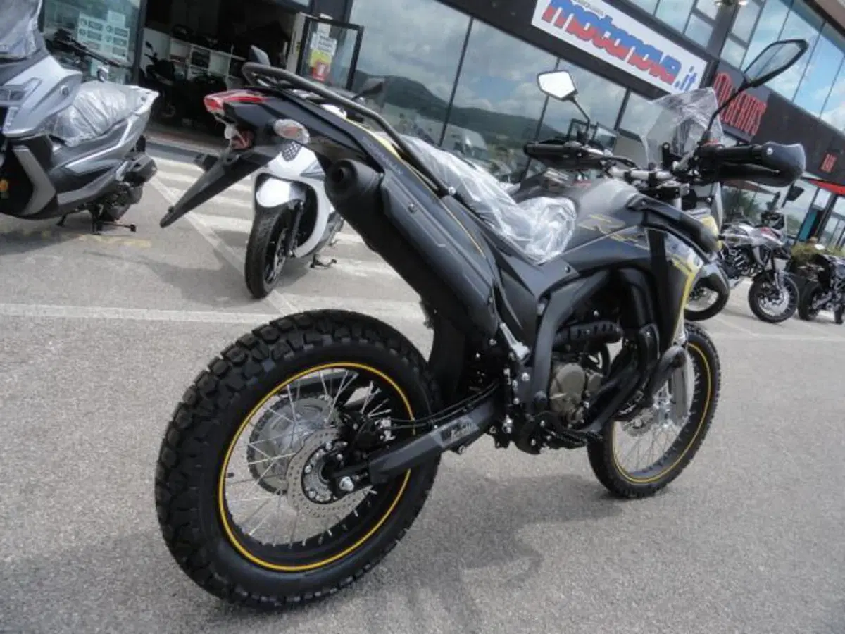 Voge Valico 300 Rally (2022 - 26) (8)