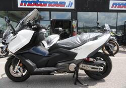 Kymco AK 575 Premium (2025) nuova