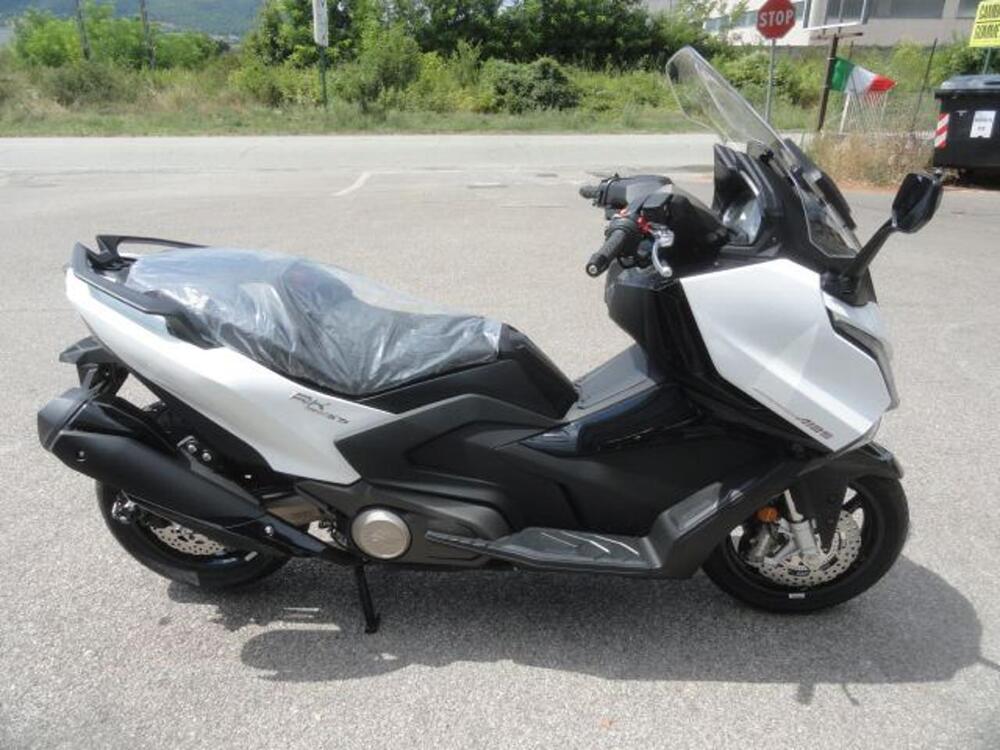 Kymco AK 575 Premium (2025) (5)