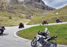 Scarichi aperti e gare sui passi: le Dolomiti pensano a un giro di vite, ma…