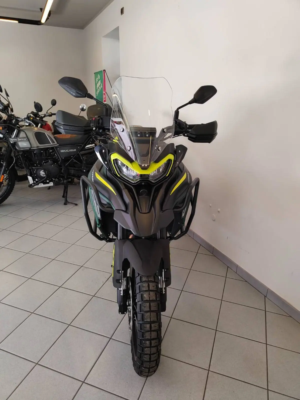 Benelli TRK 702X (2026) (5)