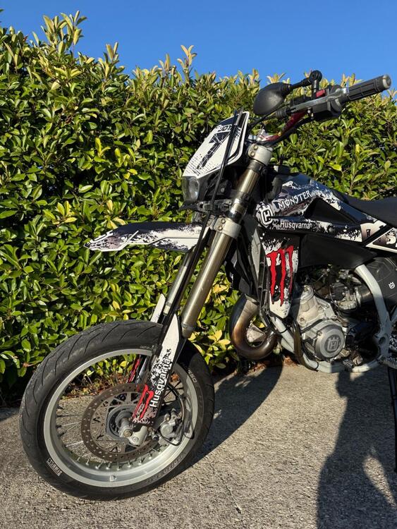 Husqvarna SMS 125 4 (2010 - 12) (3)