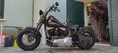 Harley-Davidson 1584 Cross Bones (2008 - 11) - FLSTSB usata