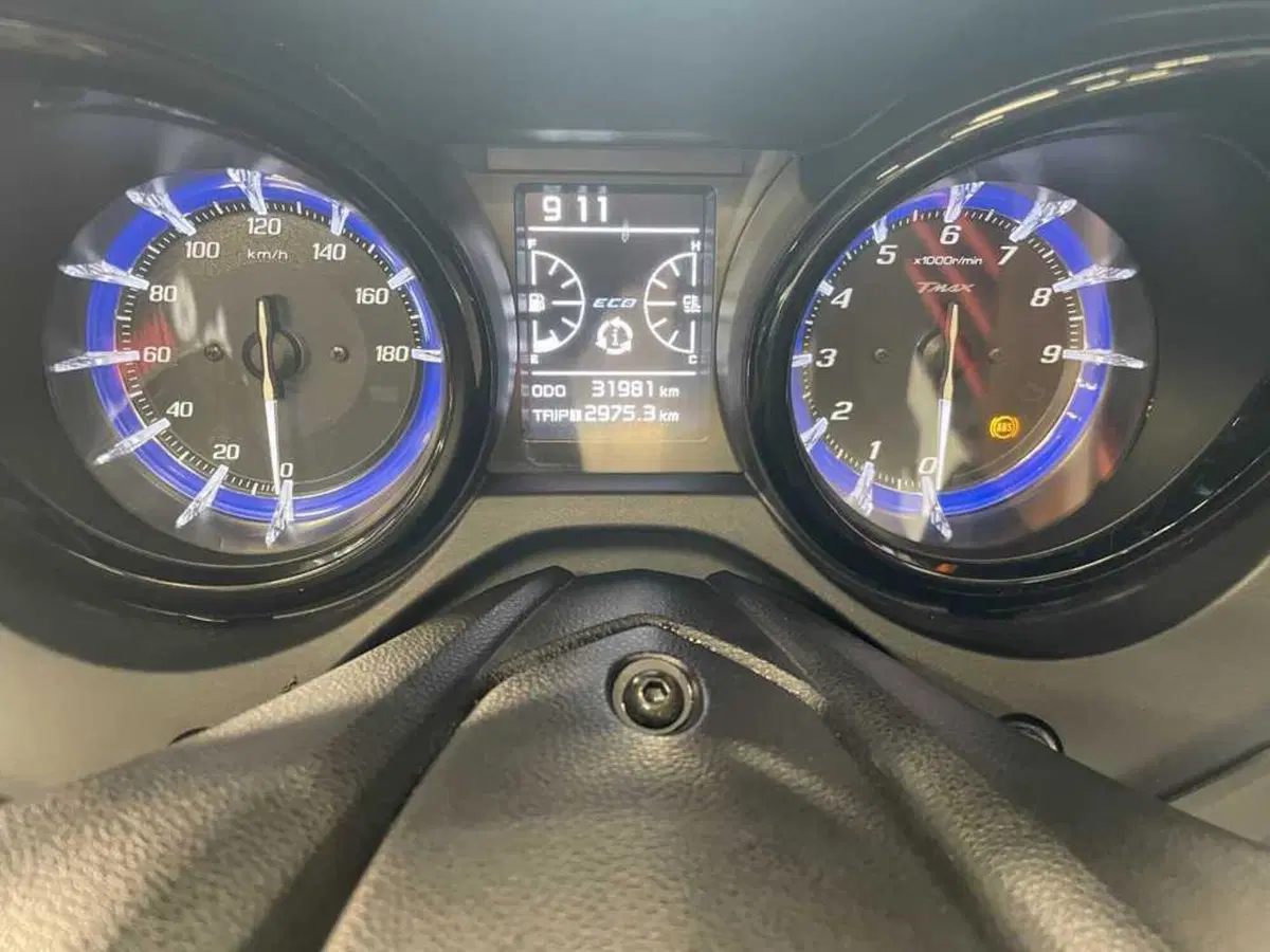 Yamaha T-Max 530 (2017 - 19) (2)