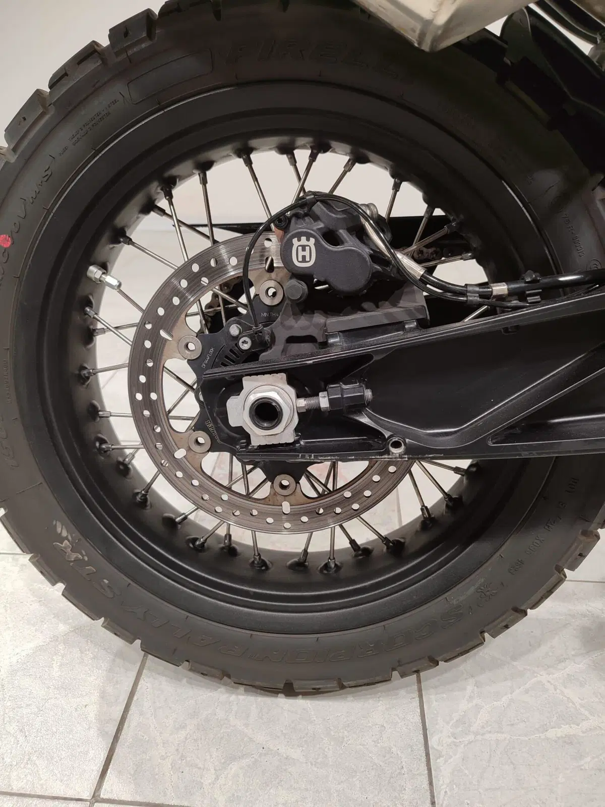 Husqvarna Norden 901 (2022 - 26) (10)