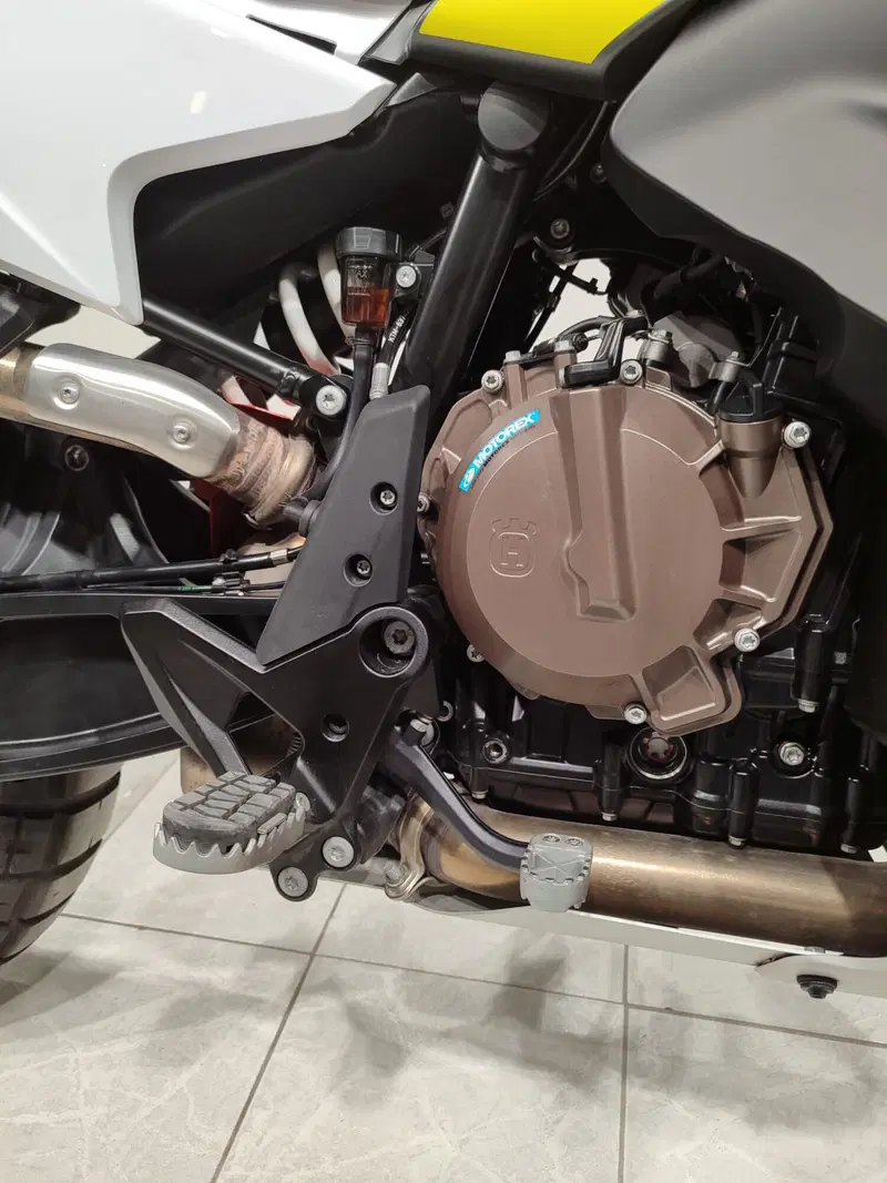 Husqvarna Norden 901 (2022 - 26) (11)