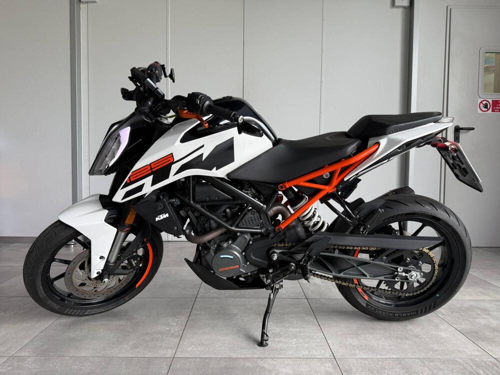 KTM 125 Duke ABS (2017 - 20) (2)