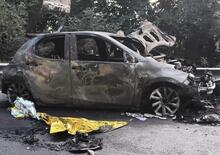 Bollengo, incidente frontale tra moto e auto: motociclista muore avvolto dalle fiamme