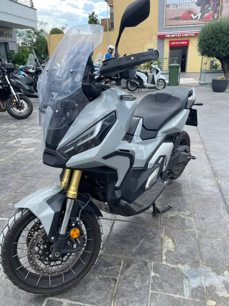 Honda X-ADV 750 DCT (2021 - 24) (6)