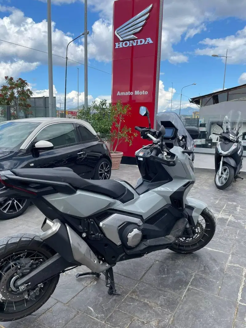 Honda X-ADV 750 DCT (2021 - 24) (10)