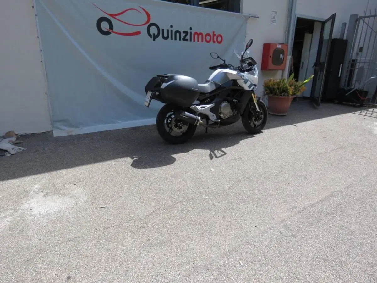CFMOTO 650MT (2021 - 24) (2)