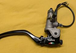 Pompa freno radiale Brembo 17RCS.