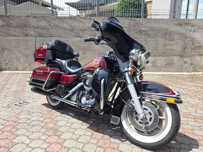 Harley-Davidson 1340 Electra Glide Ultra Classic (1994 - 98) - FLHTCU (2)