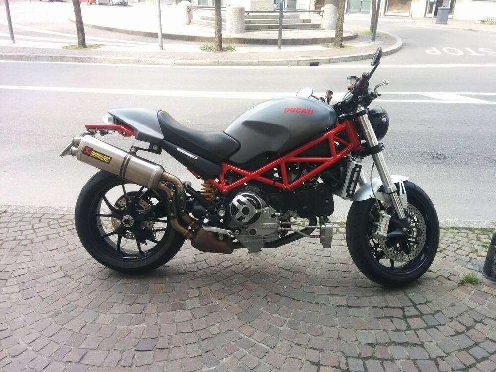 Ducati Monster S4R Testastretta (3)