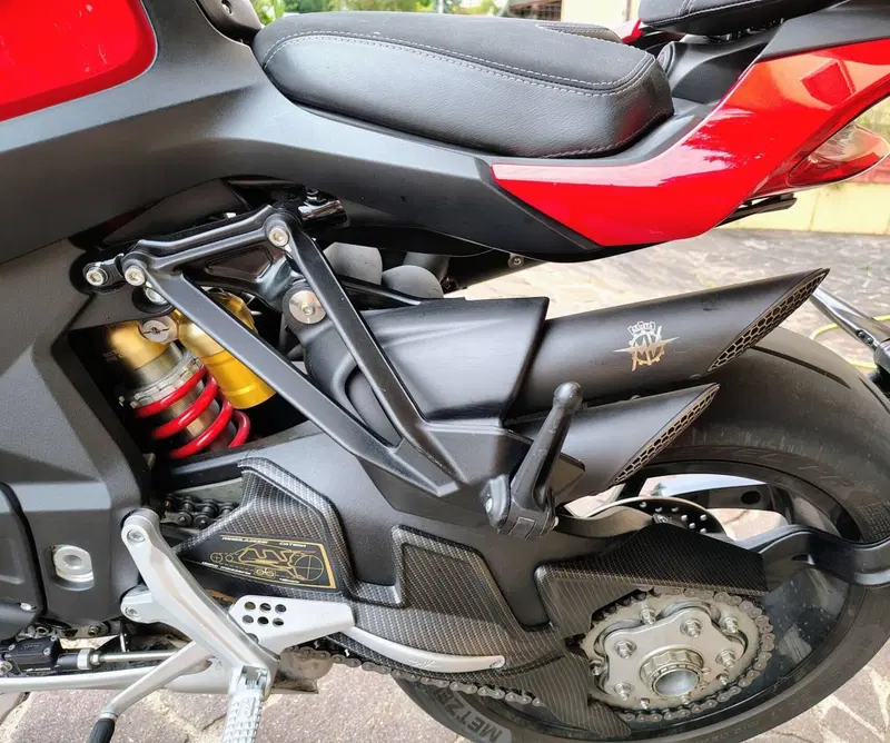 MV Agusta Brutale 1000 RS (2022 - 26) (5)