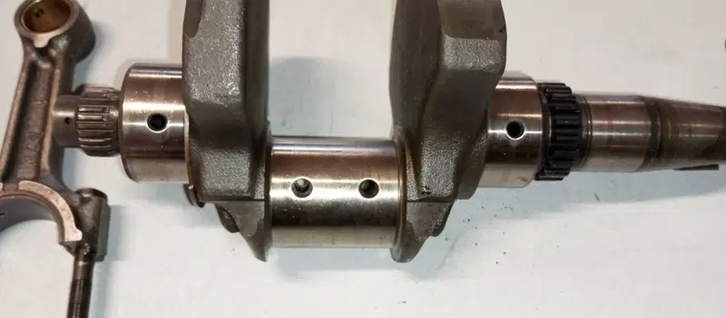 ALBERO MOTORE E BIELLE HONDA CX500 TURBO (2)