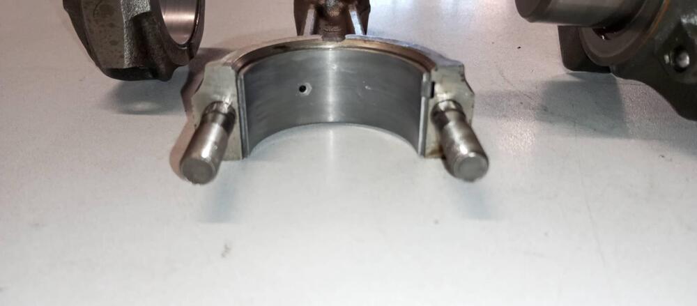 ALBERO MOTORE E BIELLE HONDA CX500 TURBO (4)