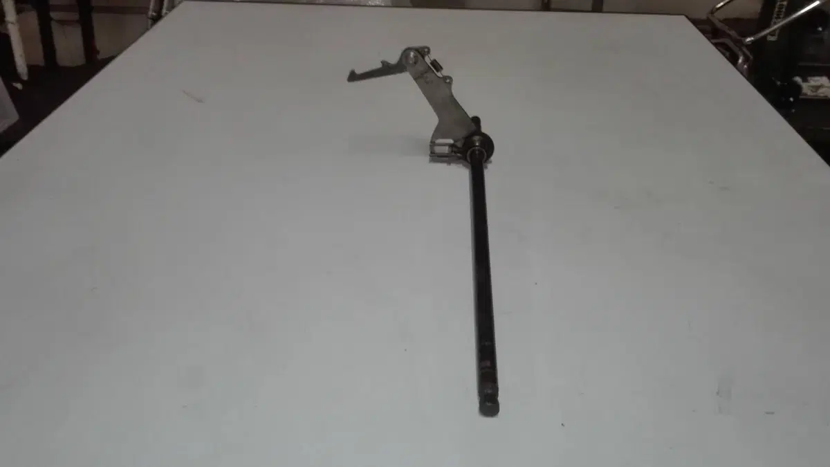 ALBERO SELETTORE CAMBIO KAWASAKI 500 H1 MACH3 (3)