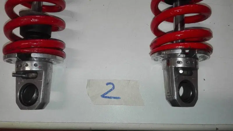 Ammortizzatori Bitubo 340mm (2)