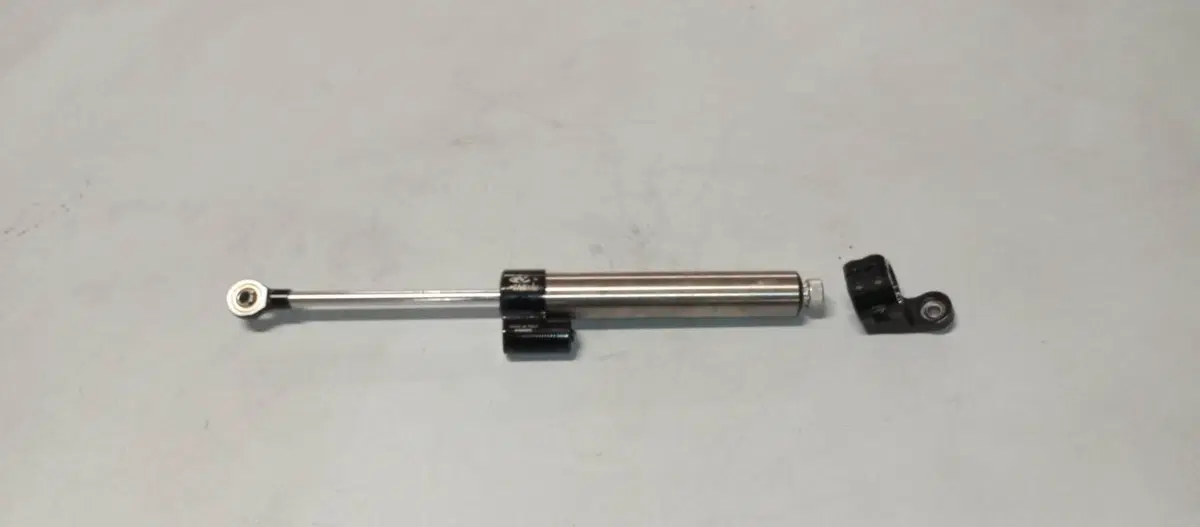 Ammortizzatori di sterzo Matris