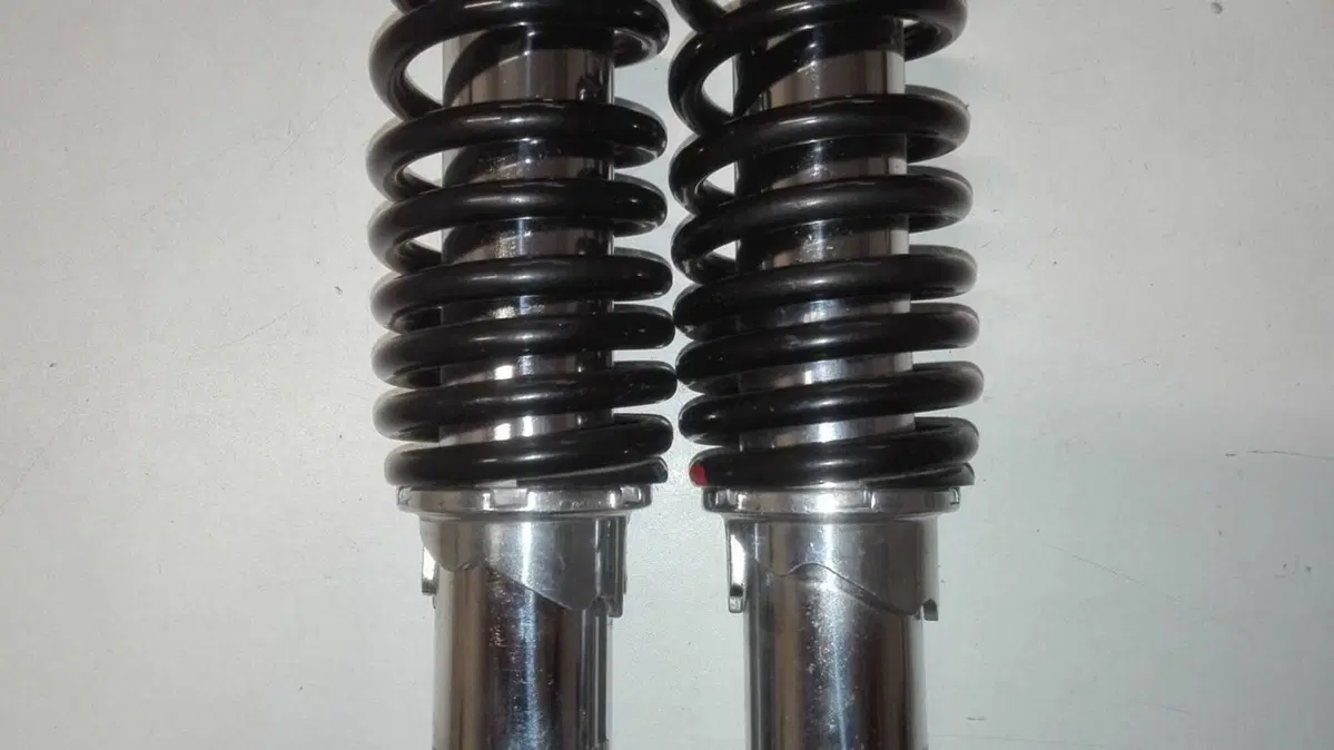 Coppia ammortizzatori Koni codice 7610P-1429 (5)