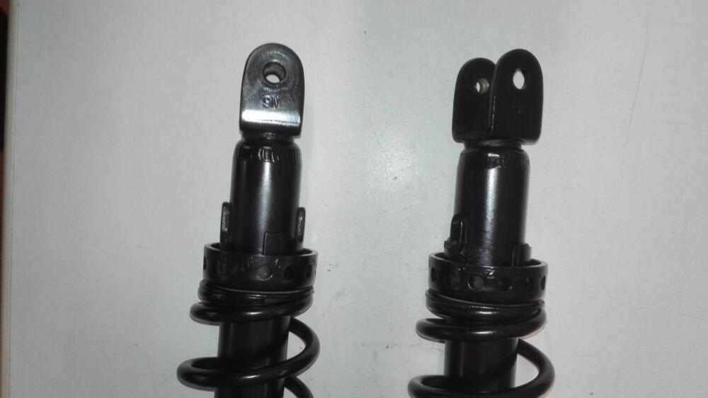 Ammortizzatori Yamaha Majesty (2)