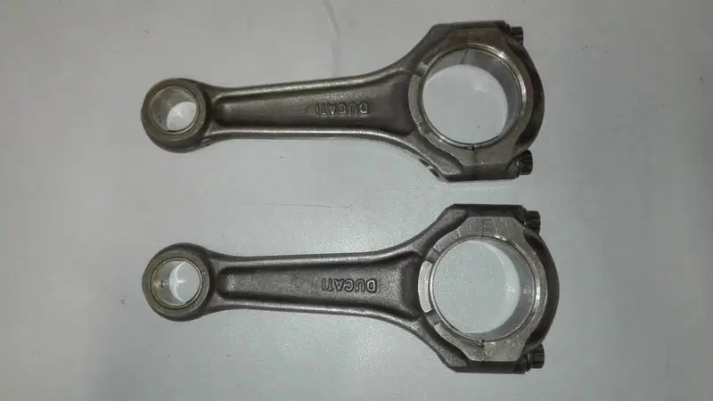 BIELLE DUCATI MONSTER 900 (4)