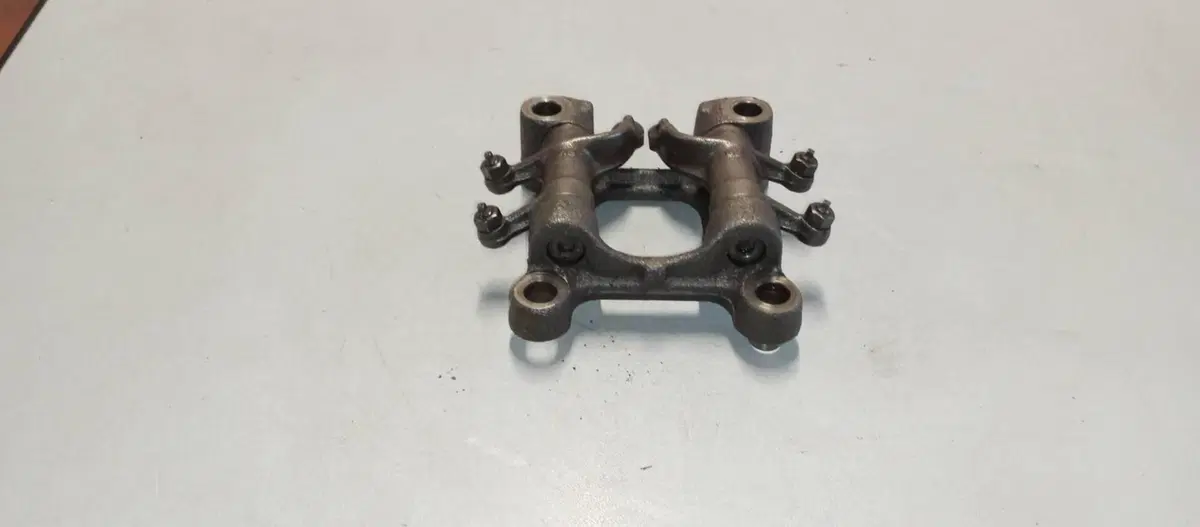 BILANCIERE SX HONDA CX 500 TURBO (3)