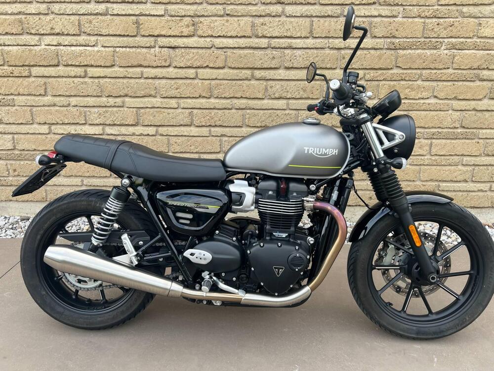 Triumph Speed Twin 900 (2023 - 24) (2)
