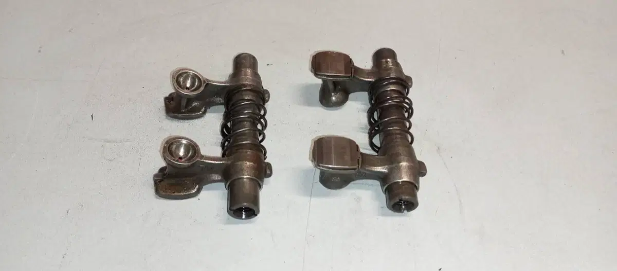 BILANCIERI INFERIORI HONDA CX 500 TURBO (3)