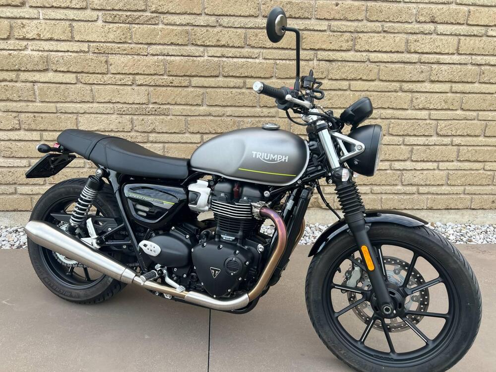Triumph Speed Twin 900 (2023 - 24)