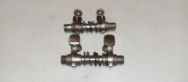 BILANCIERI INFERIORI HONDA CX 500 TURBO (4)