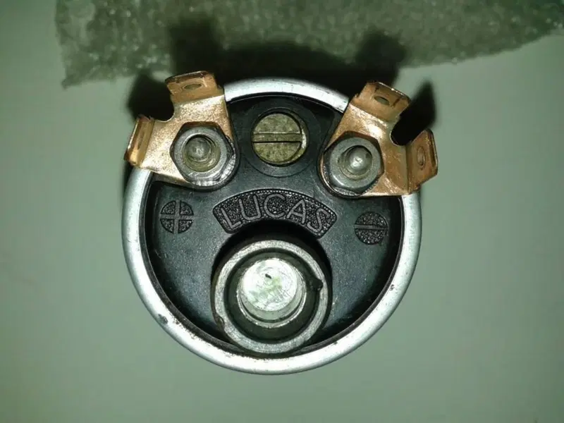 Bobine Norton Commando Lucas (2)