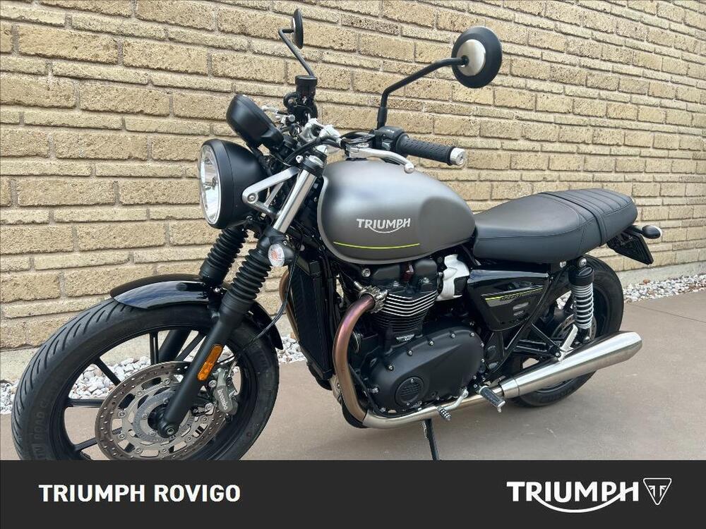Triumph Street Twin 900 (2021 - 22) (2)