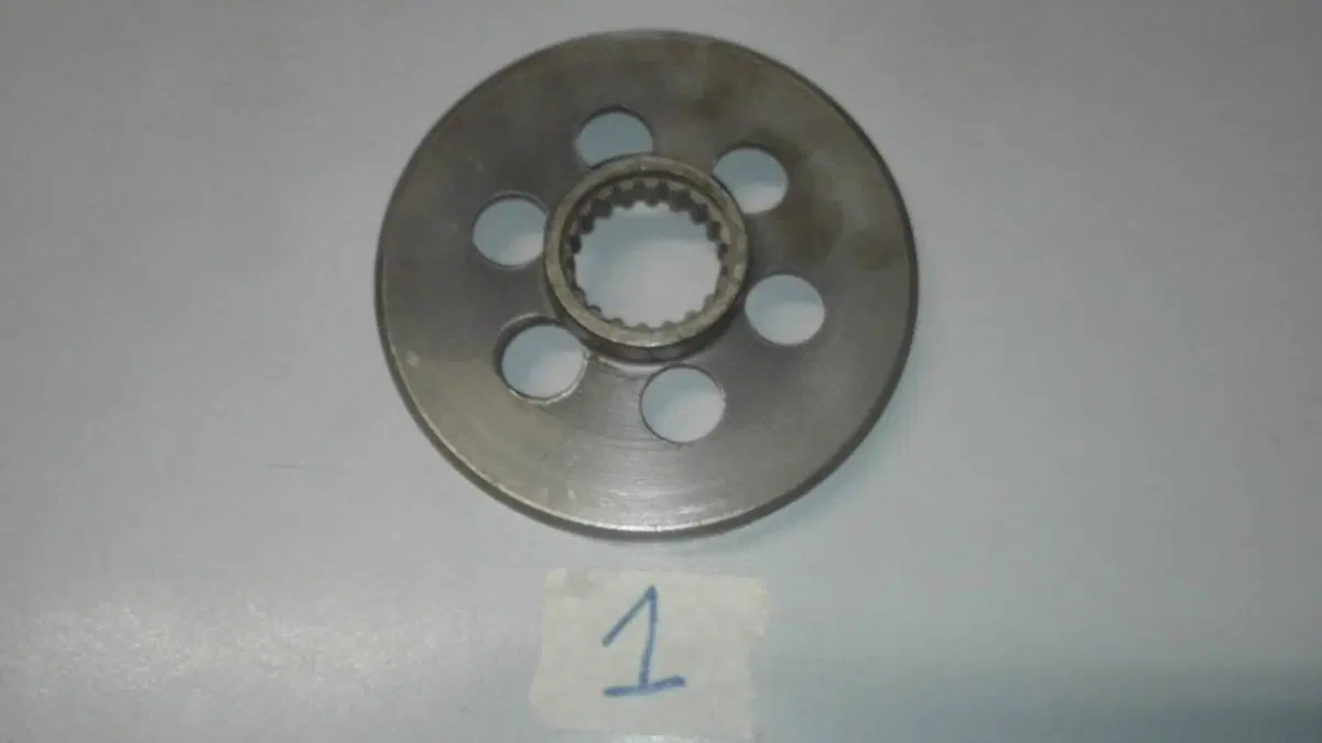 Campana frizione alleggerita hiro125 friz. a secco (2)