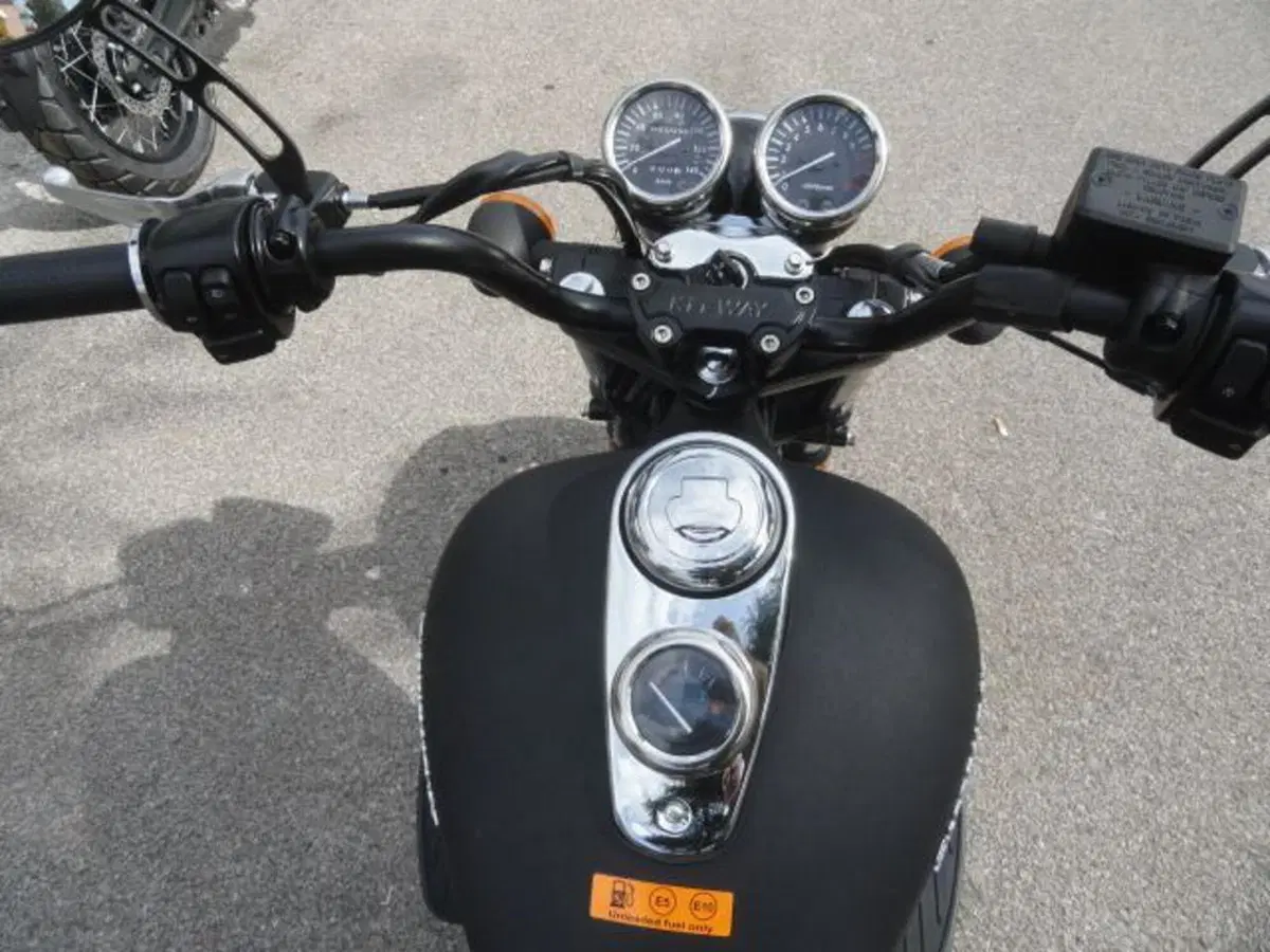 Keeway Motor Superlight 125 (2021 - 26) (9)