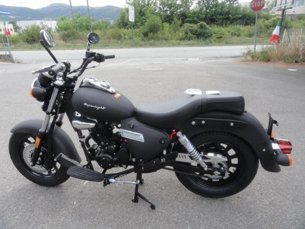 Keeway Motor Superlight 125 (2021 - 25) (5)