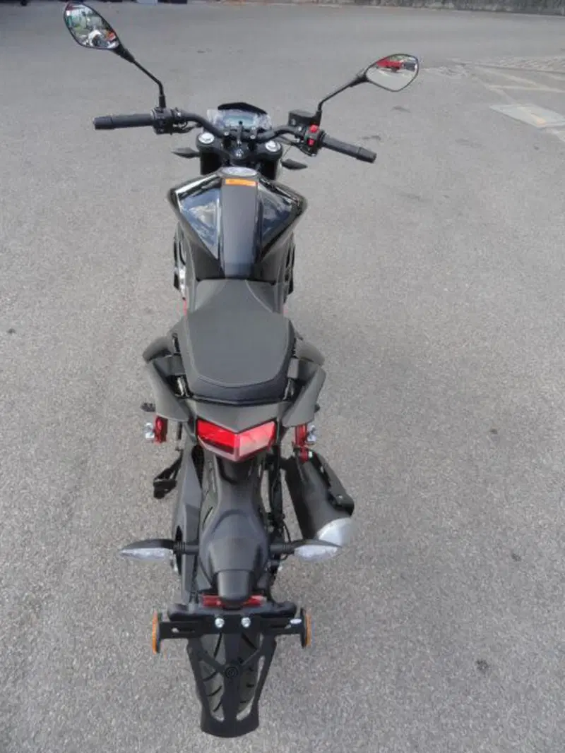 Benelli BN 125 (2026) (7)