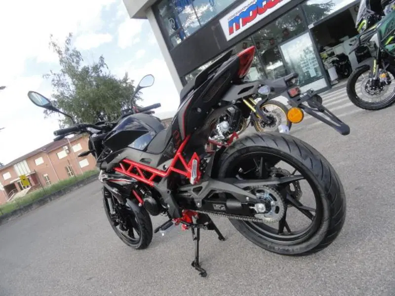 Benelli BN 125 (2026) (8)
