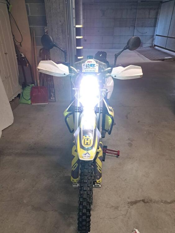 Husqvarna 701 Enduro (2022) (4)