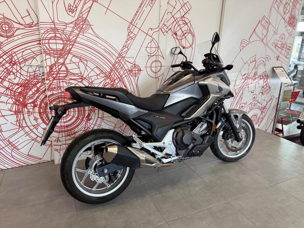 Honda NC 750 X DCT ABS (2016 -17) (3)
