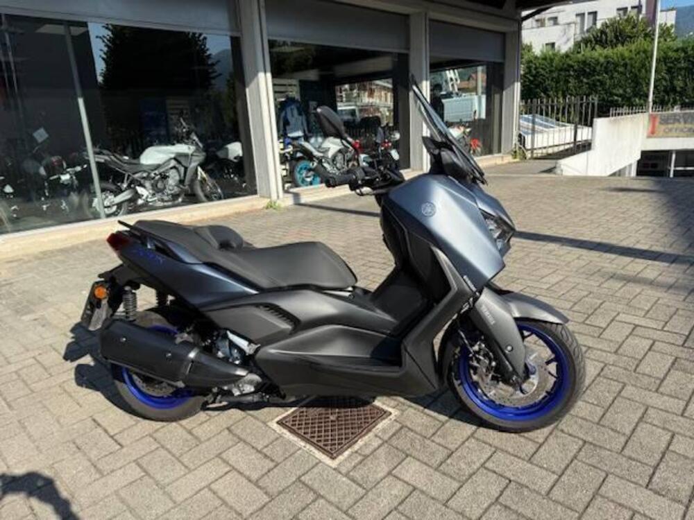Yamaha X-Max 300 (2021 - 24) (2)