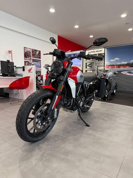 Ducati Scrambler 800 Icon (2023 - 25)