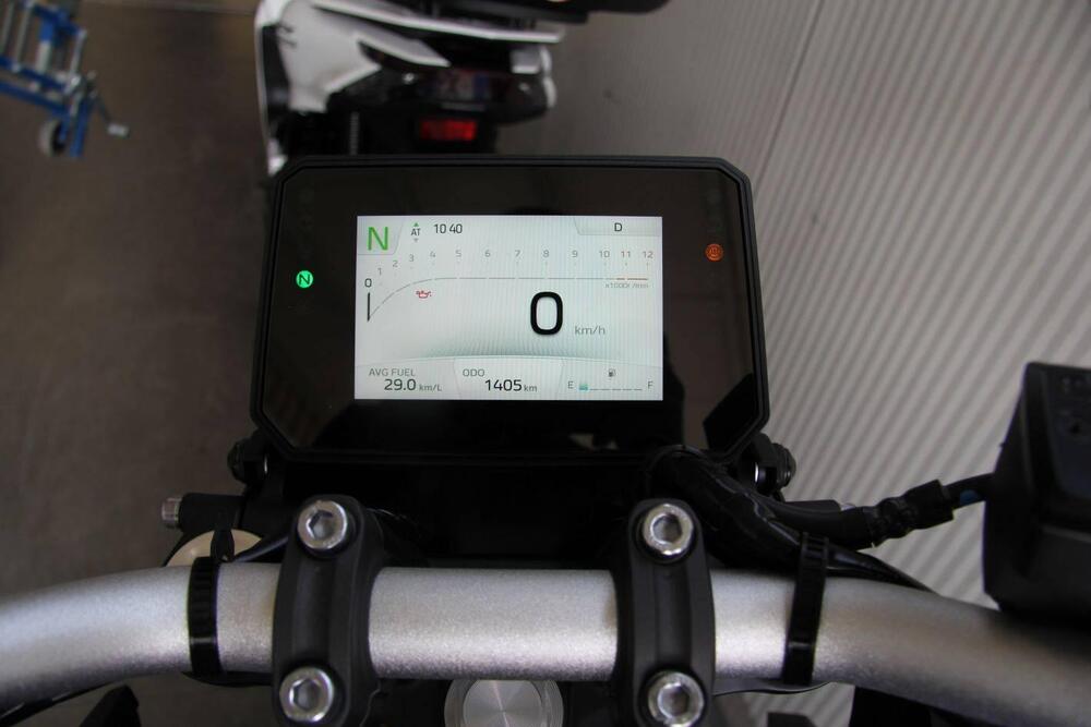 Yamaha MT-07 Y-AMT (2025) (5)