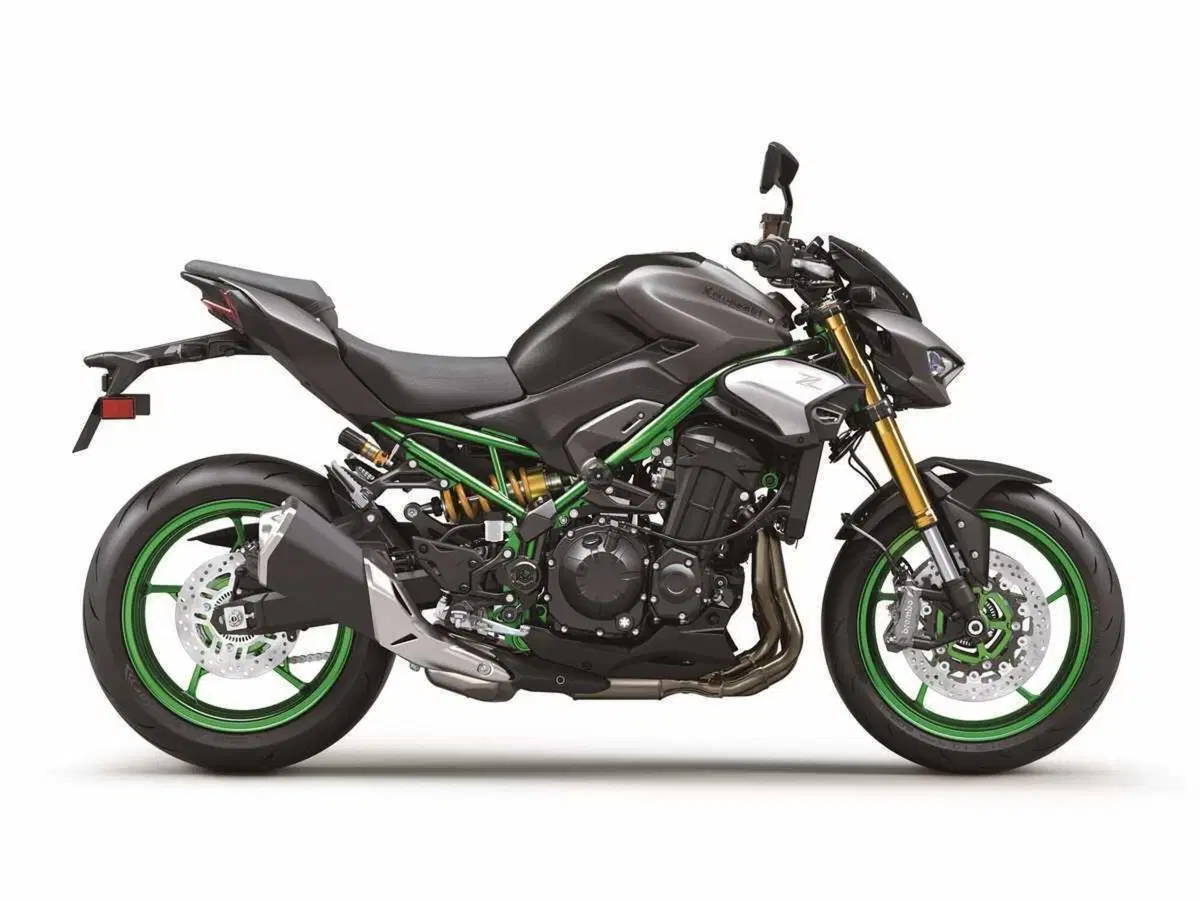Kawasaki: nuovi colori e livree per le Z 2026 (3)