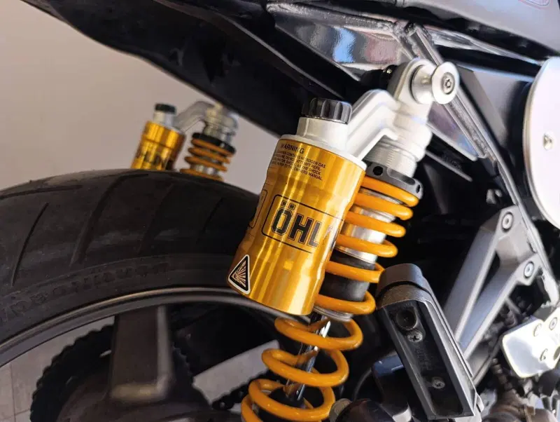 Yamaha XJR 1300 (2015 - 17) (6)