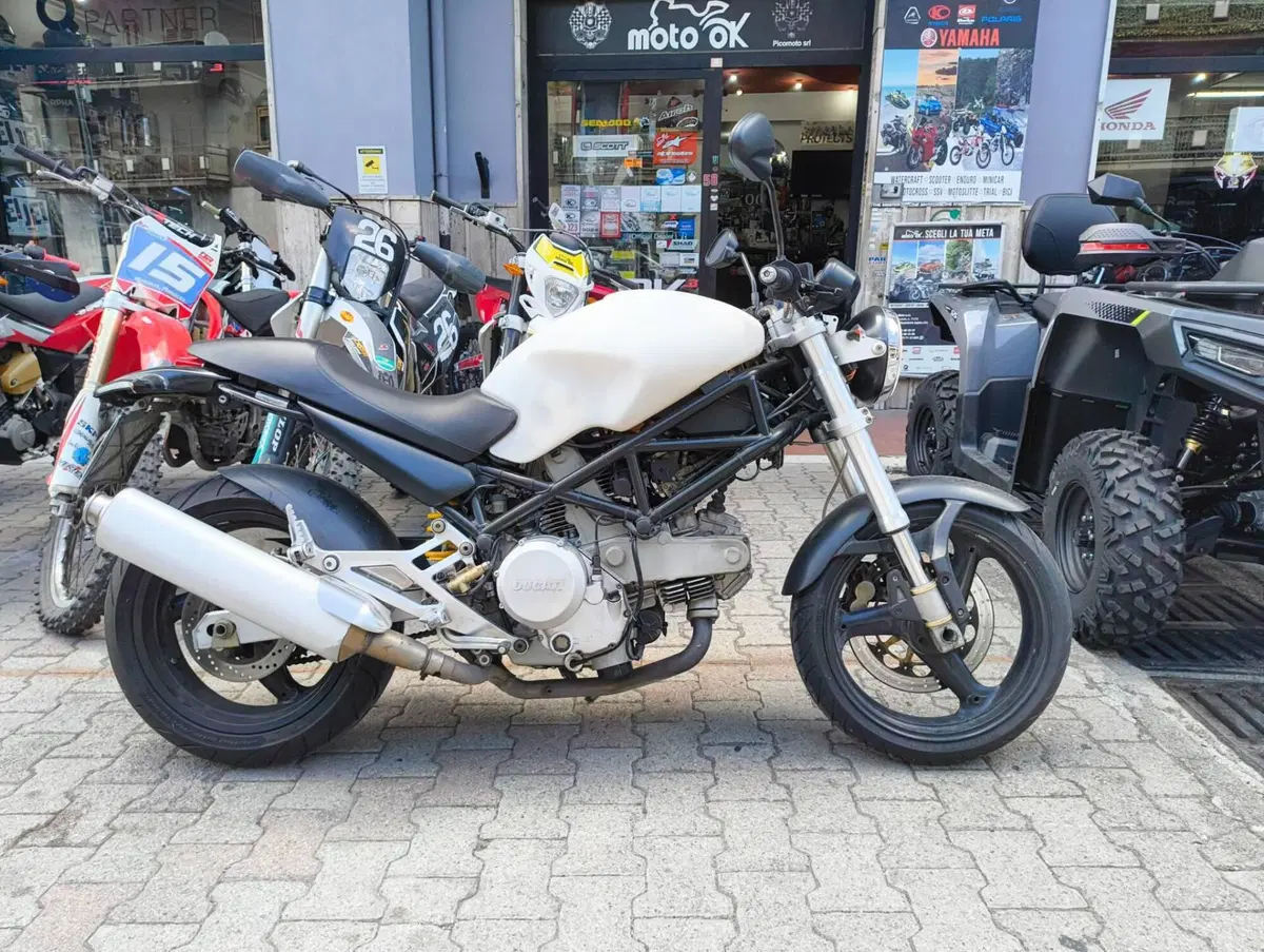 Ducati Monster 400 (2000 - 02)